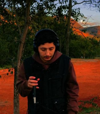 Mayronzzz lança ‘Nada é por Acaso’: projeto audiovisual transforma ruas em palco e traz EP com faixa inédita