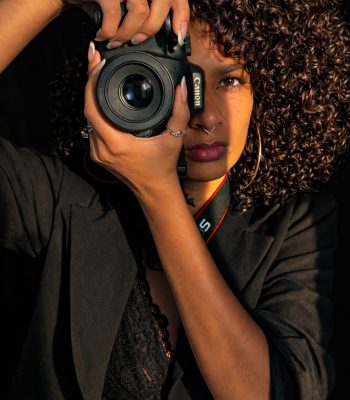 Dayane Andrade e a Arte de Eternizar o Underground