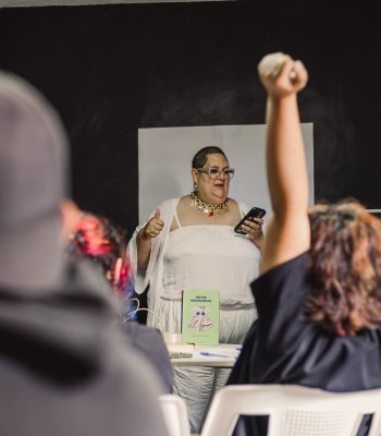 Escritora mineira Jéssica Balbino estreia na ficção com horror latino-americano que transforma a violência contra mulheres e corpos gordos em literatura